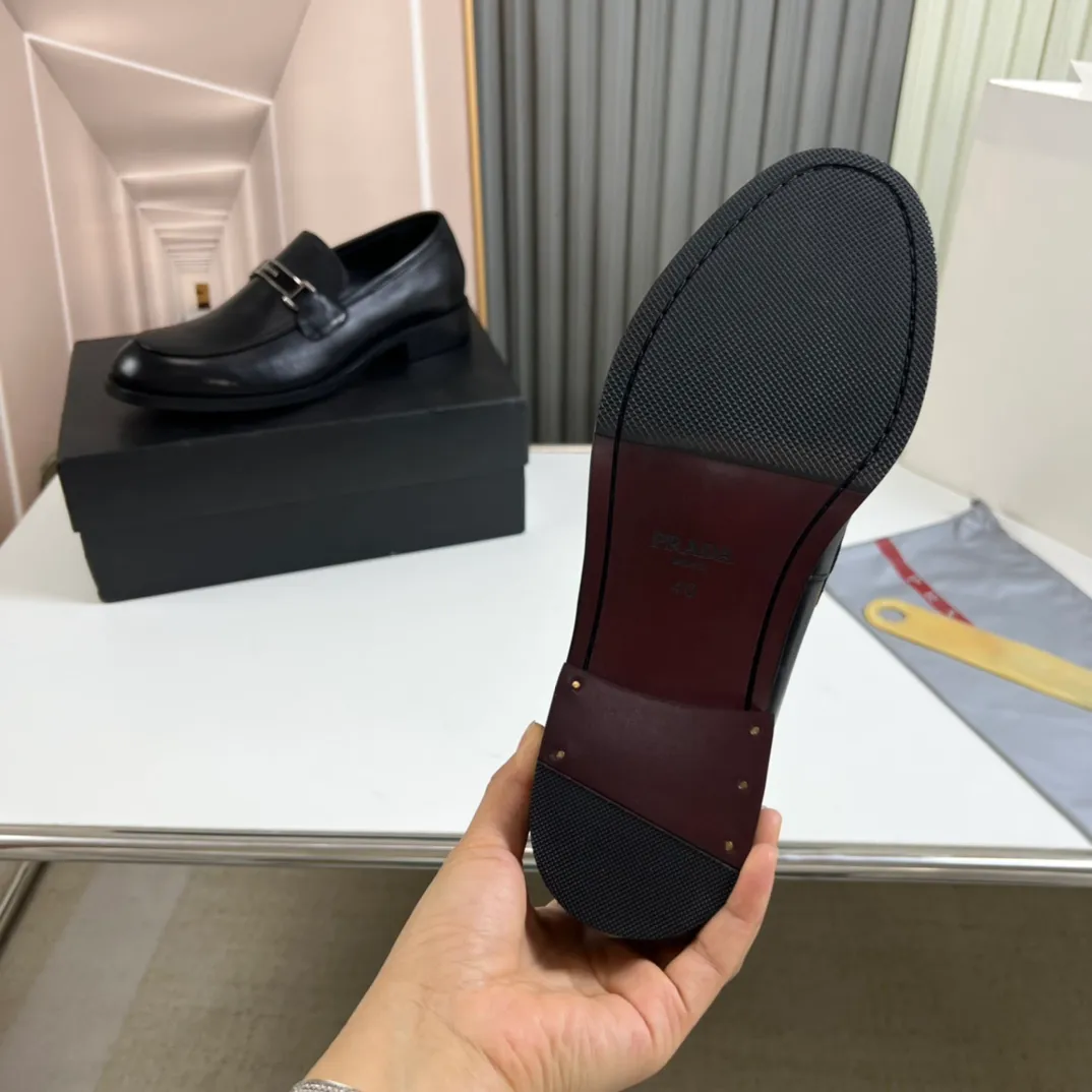 Men's shoes 💰520💰 Prada.PRADA men's business casual leather shoes, 1:1 shipment ⬆️Luxurious and noble 👞All imported original brand leather materials, just to create a more comfortable wearing experience, upper: original cowhide ➕Imported full cow lining, original outsole ✔️36-45 (45 non-returnable)